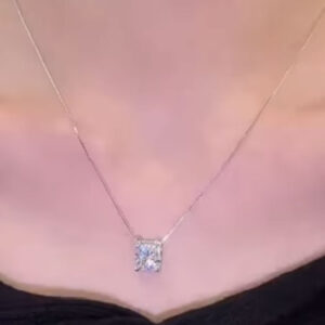 925 Silver Solitaire Neckpiece